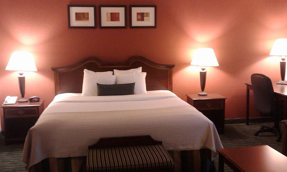 Holiday Inn Scranton East - Dunmore, An Ihg Hotel Pokój zdjęcie